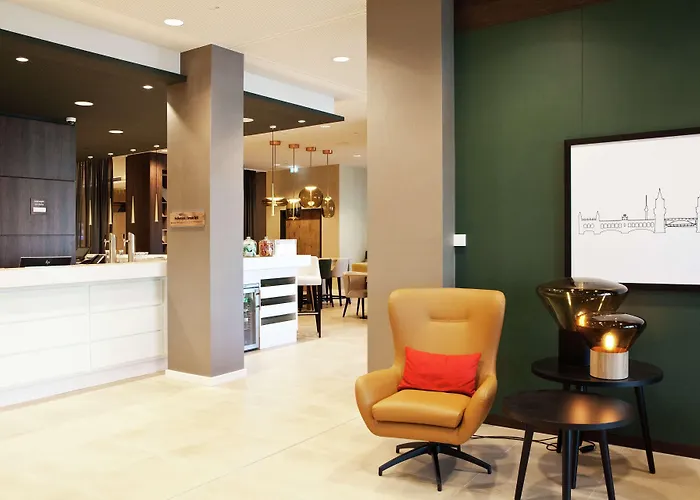 Hampton By Hilton East Side Gallery 酒店