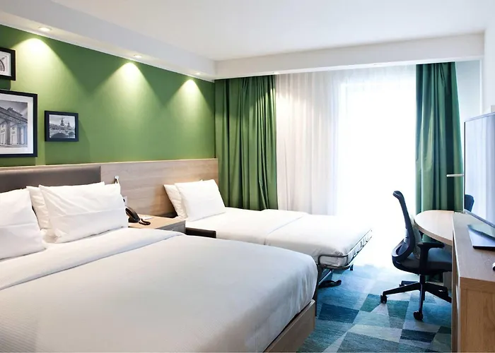 Hampton By Hilton East Side Gallery